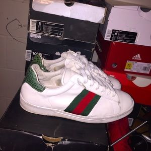 Meet your Posher, Issac